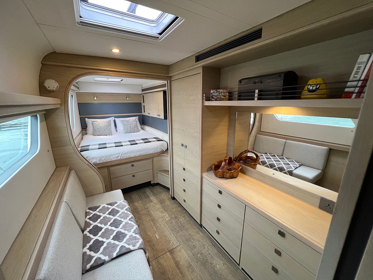 X54' E-PLUS Interior