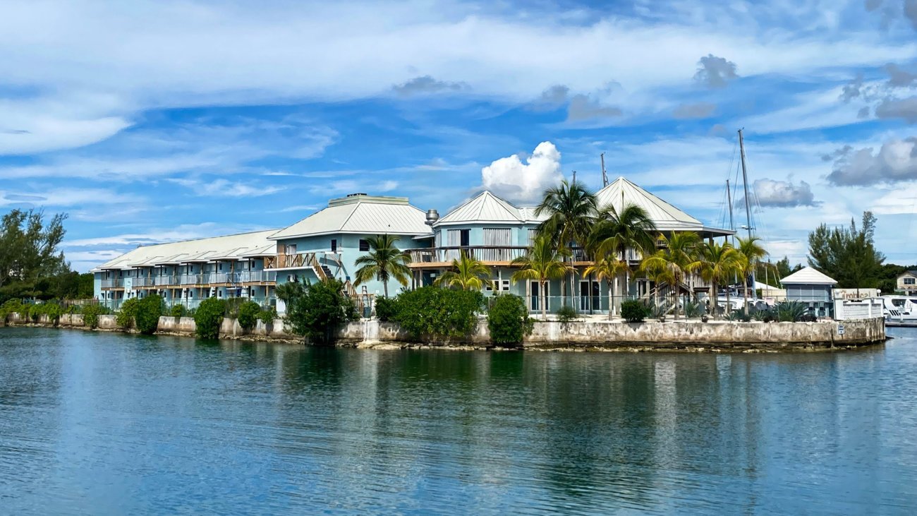 Xquisite Catamaran Center