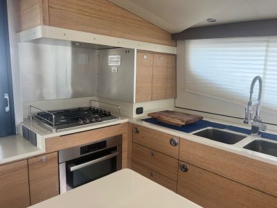 SHELL SHOCKED X (X5 Sail)